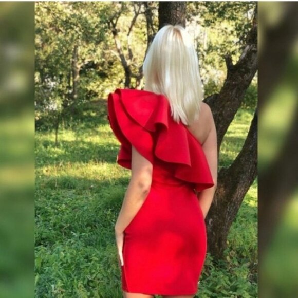 Ruffle Off the Shoulder Bodycon Mini Dress - Picture 4 of 7